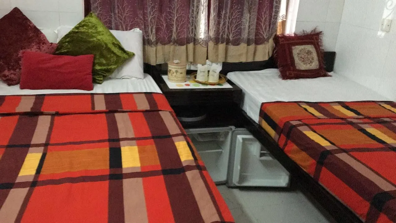 Kamal Traveller Hostel Hong Kong
