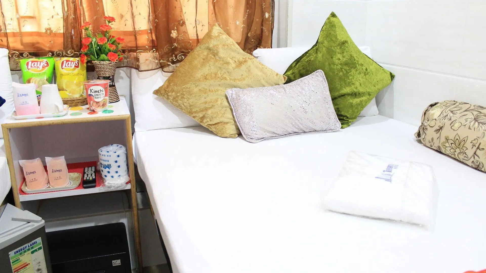 Kamal Traveller Hostel Hong Kong