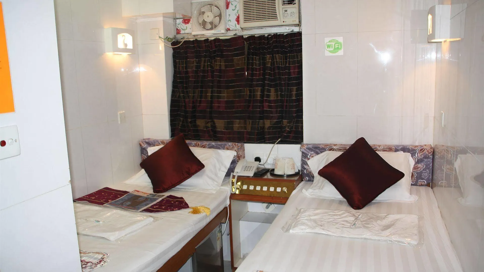 Kamal Traveller Hostel Hong Kong Guest house
